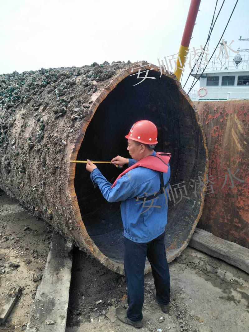 珠海风电项目水下切割钢护筒